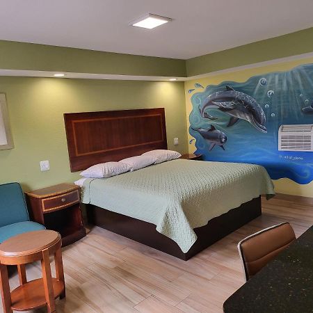 Travel Inn Of Riviera Beach Exterior foto