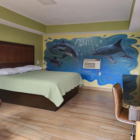 Travel Inn Of Riviera Beach Exterior foto