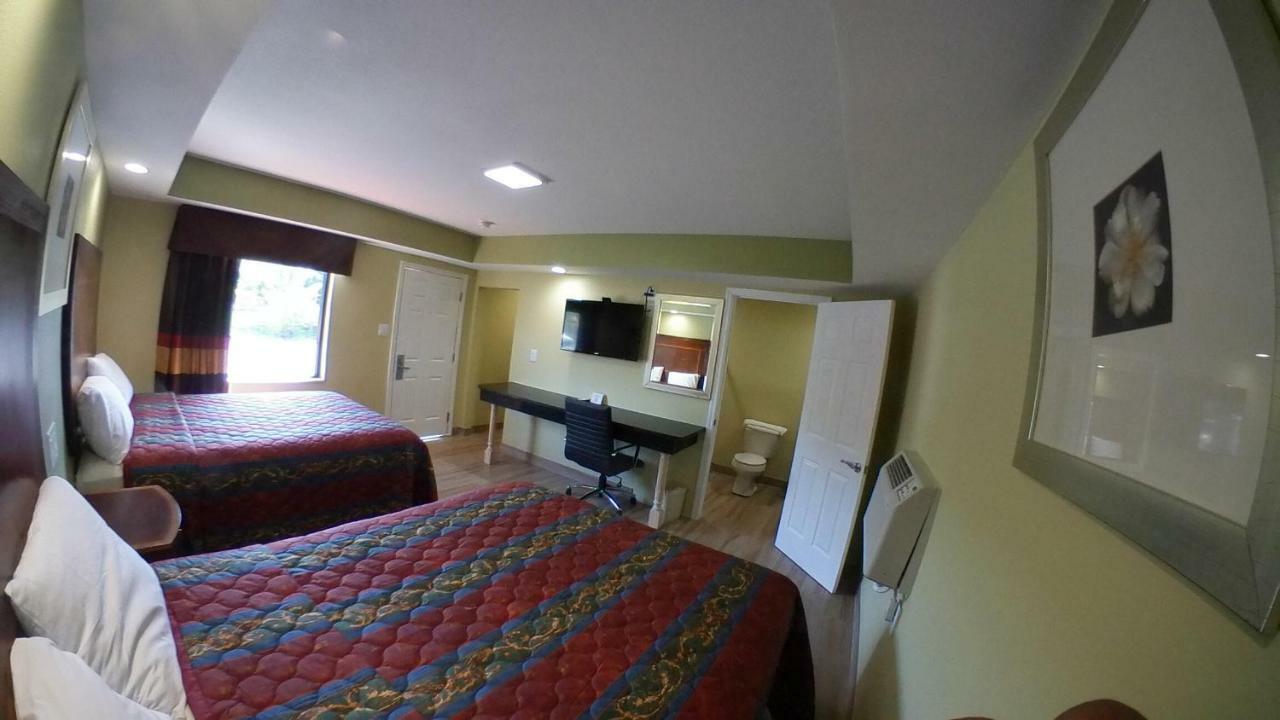 Travel Inn Of Riviera Beach Exterior foto